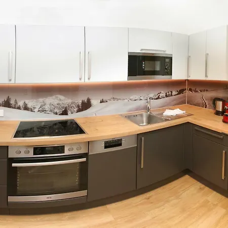 Tarlack Huetten 34 * Leogang