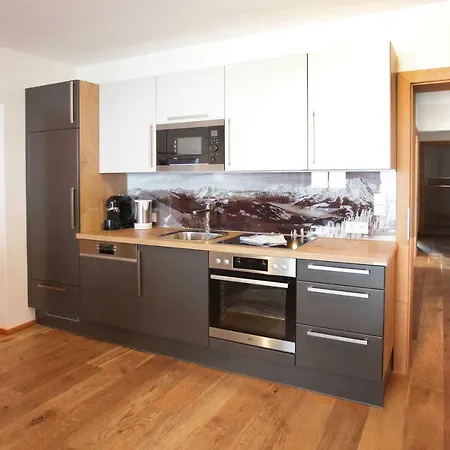 Tarlack Huetten 34 *