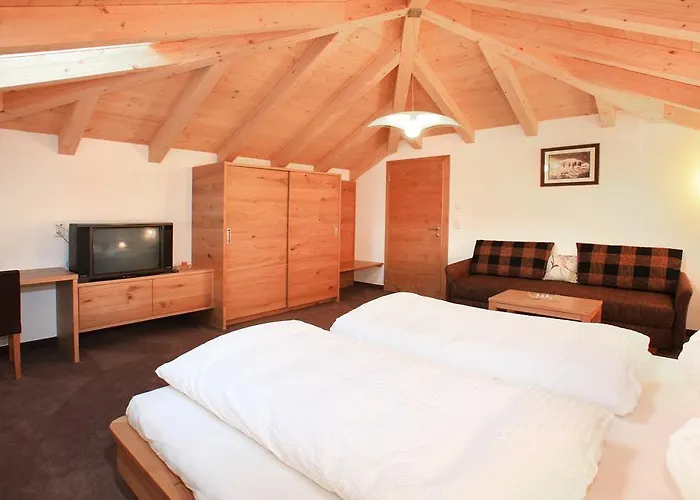 Tarlack Huetten 34 *