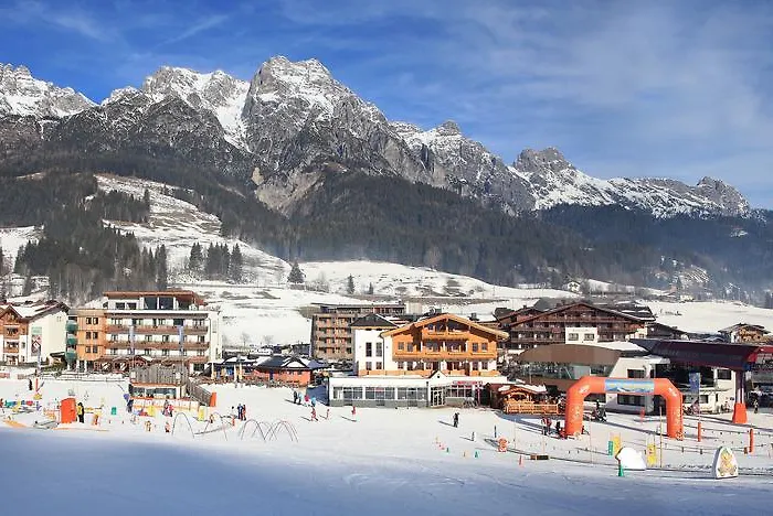 Tarlack Huetten 34 아파트 *