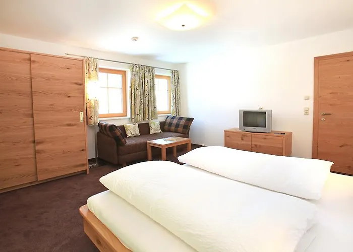 Tarlack Huetten 34 아파트 레오강