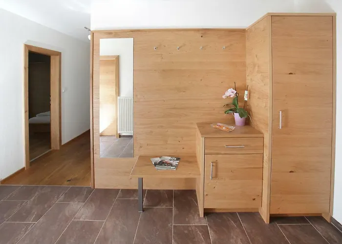 Tarlack Huetten 34 * 레오강